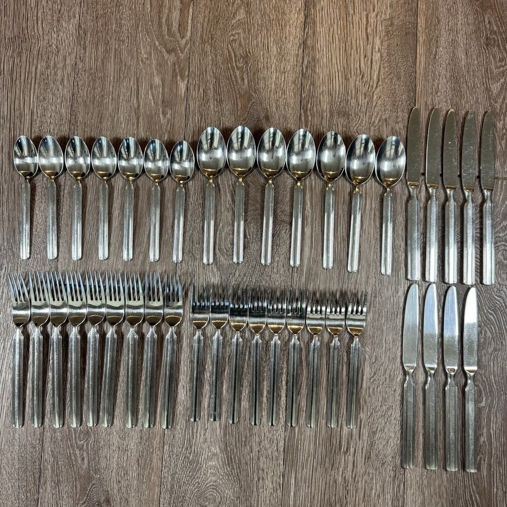 Reed & Barton Select MCM Stainless Flatware 41 pcs RDS74 FORKS, Spoons , Knives